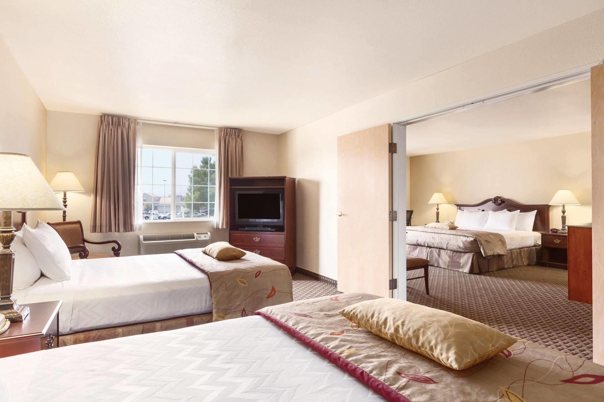 Comfort Inn & Suites Сузанвілл Екстер'єр фото
